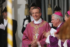 Bischof Dr. Michael Gerber feierlich in sein Amt als Bischof von Fulda eingeführt